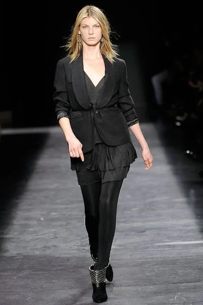 Look 33